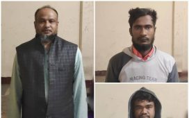 বিপুল পরিমাণ নিষিদ্ধ পলিথিন ও পিকআপসহ পাঁচজনকে গ্রেফতার করেছে বংশাল থানা পুলিশ